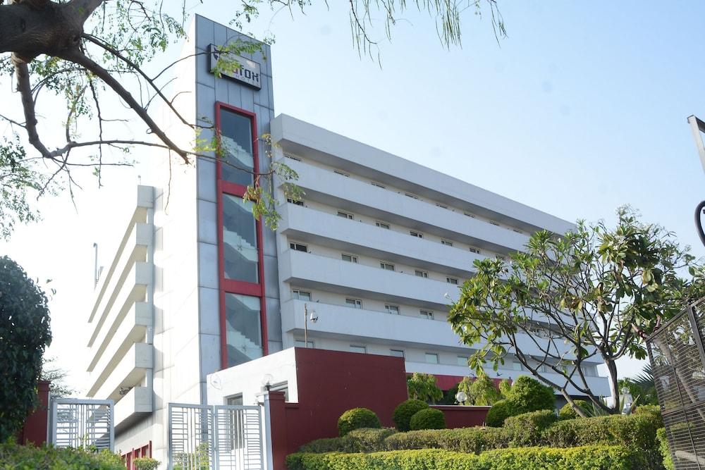 Red Fox By Lemon Tree Hotels, Divisione di Jaipur Esterno foto