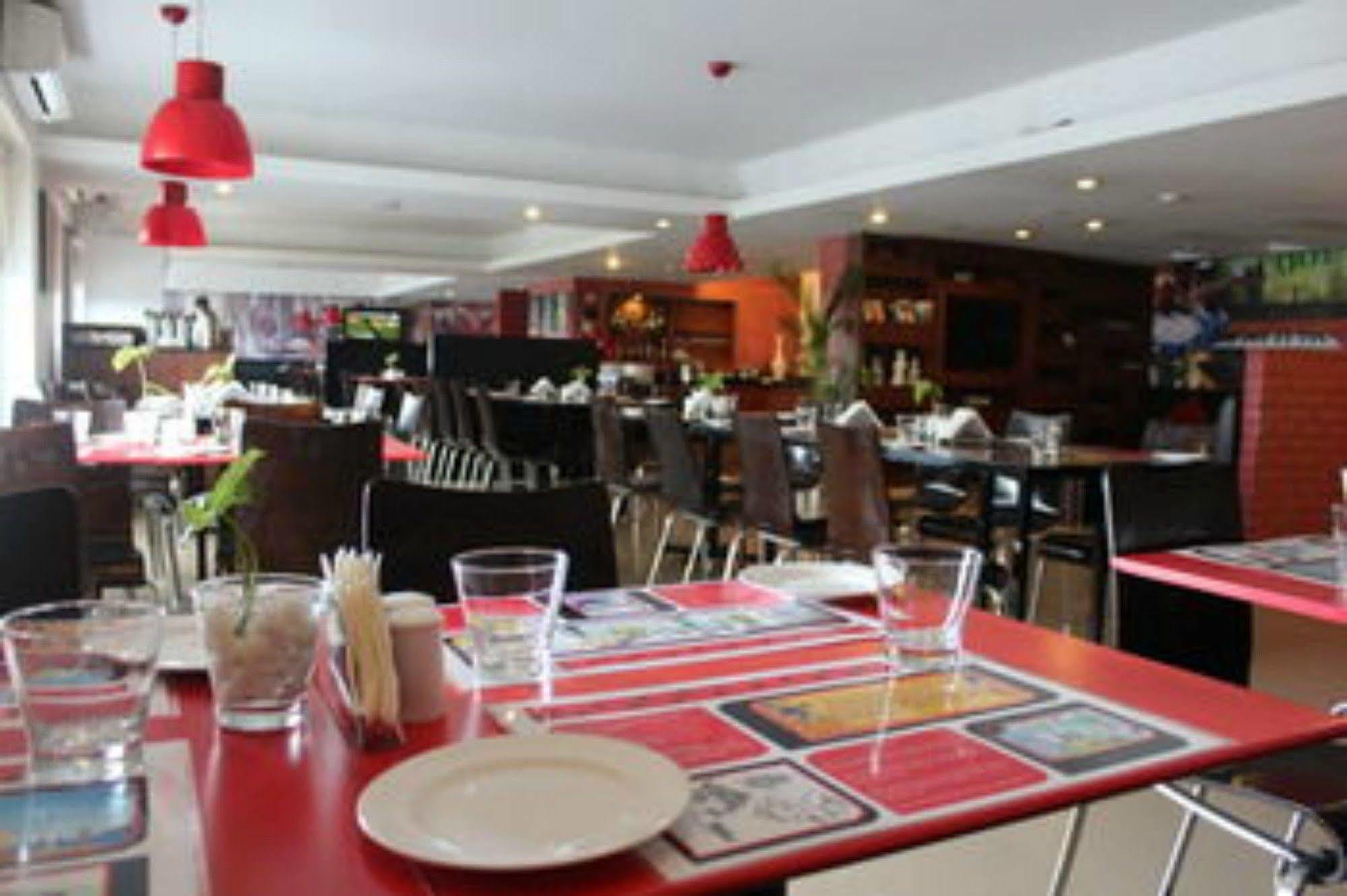 Red Fox By Lemon Tree Hotels, Divisione di Jaipur Esterno foto